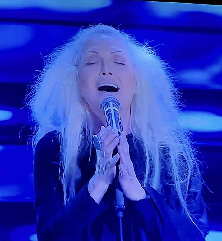 stephany0990's tweet photo. Direttamente da Silent Hill #Sanremo2023 https://t.co/QfgxB47pOV