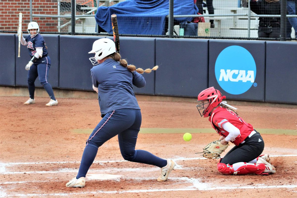 BantherDaryl's tweet photo. #catcher #softball #softballphotography #sportsphotography #softballseason #collegesoftball #NCAASoftball #softballseason https://t.co/4VFfiEy5jX