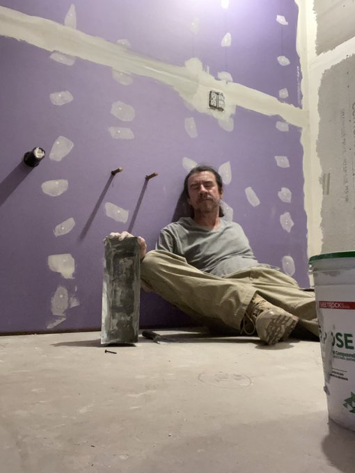 When you&rsquo;re wife is making you your favorite lunch because you&rsquo;re working so hard on the bathroom remodel<a href="/tag/bestwifeever"class="tags"><span>#bestwifeever</span></a><a href="/tag/stacie"class="tags"><span>#stacie</span></a>