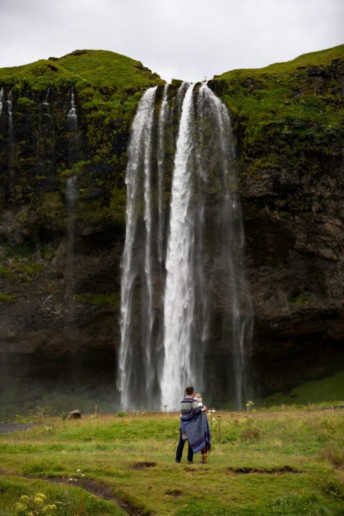 graburdicks's tweet image. I already proposed to my fiancée BUT what if I propose at Icelandic waterfall so she has in person proposal memory and not just Facebook messenger proposal memory