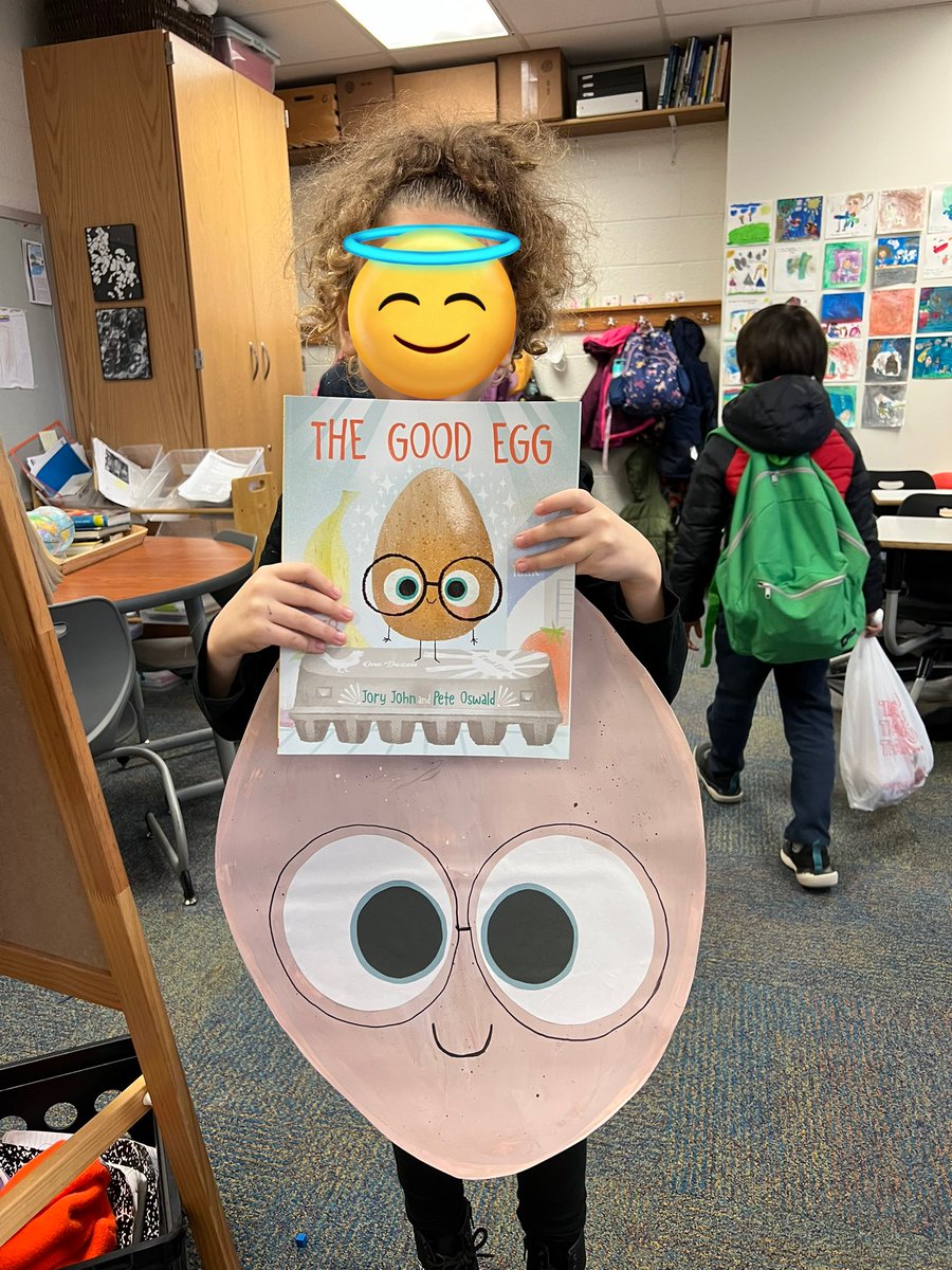 These creative first graders spent the day dressed as their favorite book characters. Such a fun celebration to end our week of character study!📚🤗