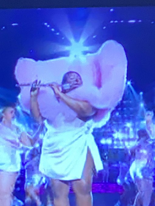 She did a great performance, but am I the only one thinking #clitoris and the #LittleManInABoat with<a href="/tag/brits"class="tags"><span>#brits</span></a><a href="/tag/clitoris"class="tags"><span>#clitoris</span></a><a href="/tag/brits2023"class="tags"><span>#brits2023</span></a><a href="/tag/littlemaninaboat"class="tags"><span>#littlemaninaboat</span></a>