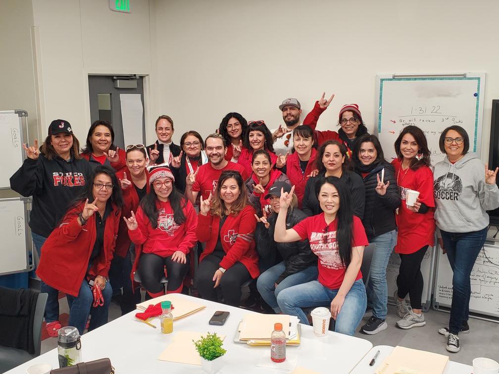 Coach Susie Torres (@lamissdescience) on Twitter photo Silver Fox teachers and leaders coming together on a Saturday morning to understand the community we serve just a little more ♥️
Proud to work with all of these individuals 🦊 #forourfoxes #vamosfoxes #teachers <a href="/viva_lajeff/">J/S Silver Foxes</a> Silver Fox teachers and leaders coming together on a Saturday morning to understand the community we serve just a little more ♥️
Proud to work with all of these individuals 🦊 #forourfoxes #vamosfoxes #teachers <a href="/viva_lajeff/">J/S Silver Foxes</a>