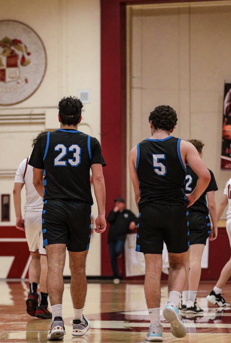 seakinghoops's tweet photo. End of the road. 
CDM (17-12) falls to a talented La Serna (25-5) team 60-48 in R2 of the CIF D3AA playoffs. 
What a ride it’s been for this team…
1st Playoff Birth since ‘18-‘19 ✅ 
1st Playoff Win since ‘16-‘17 ✅ 
THANK YOU SENIORS! 
Time to get ready for the 2023-24 season https://t.co/iAmFdbw5sS