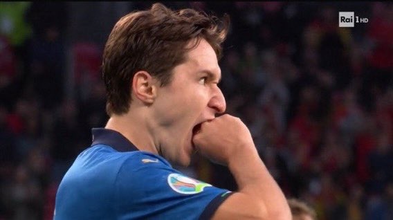 Surv_Journal's tweet photo. RAGAZZI C'È L'EUROVISION IN BALLO NON FATEMI ARRABBIARE E VOTIAMO MARCO

#Sanremo2023 https://t.co/Wx4QtflTQA