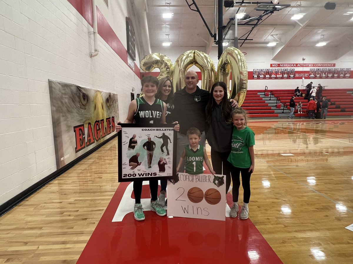 drewbilleter's tweet photo. So thank for for my family, coaches, players and former players. Thank you for your support. https://t.co/w0CsiIpLW6