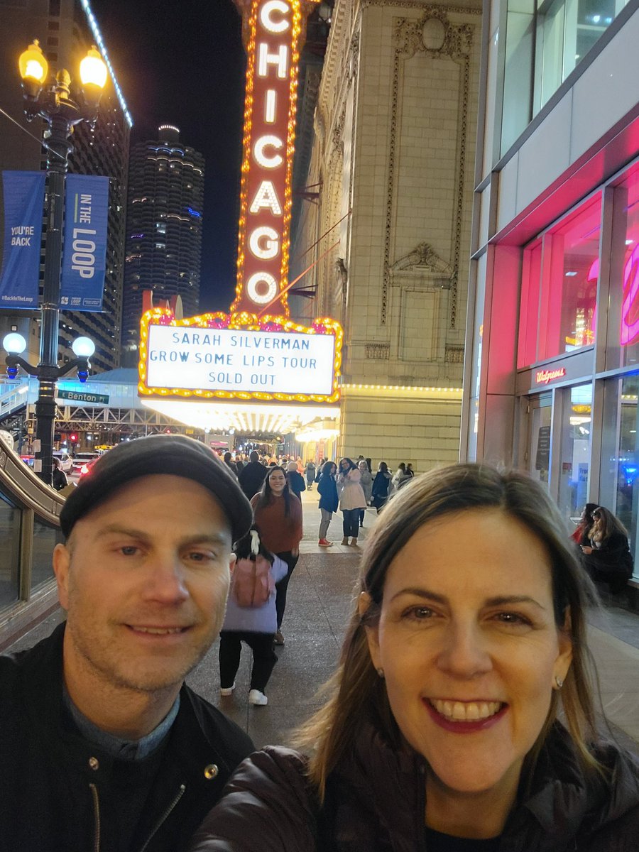teb618's tweet photo. Date night to see @SarahKSilverman! #LifeDisruptedBook #Chicagotheater https://t.co/tVMIdM4yjn