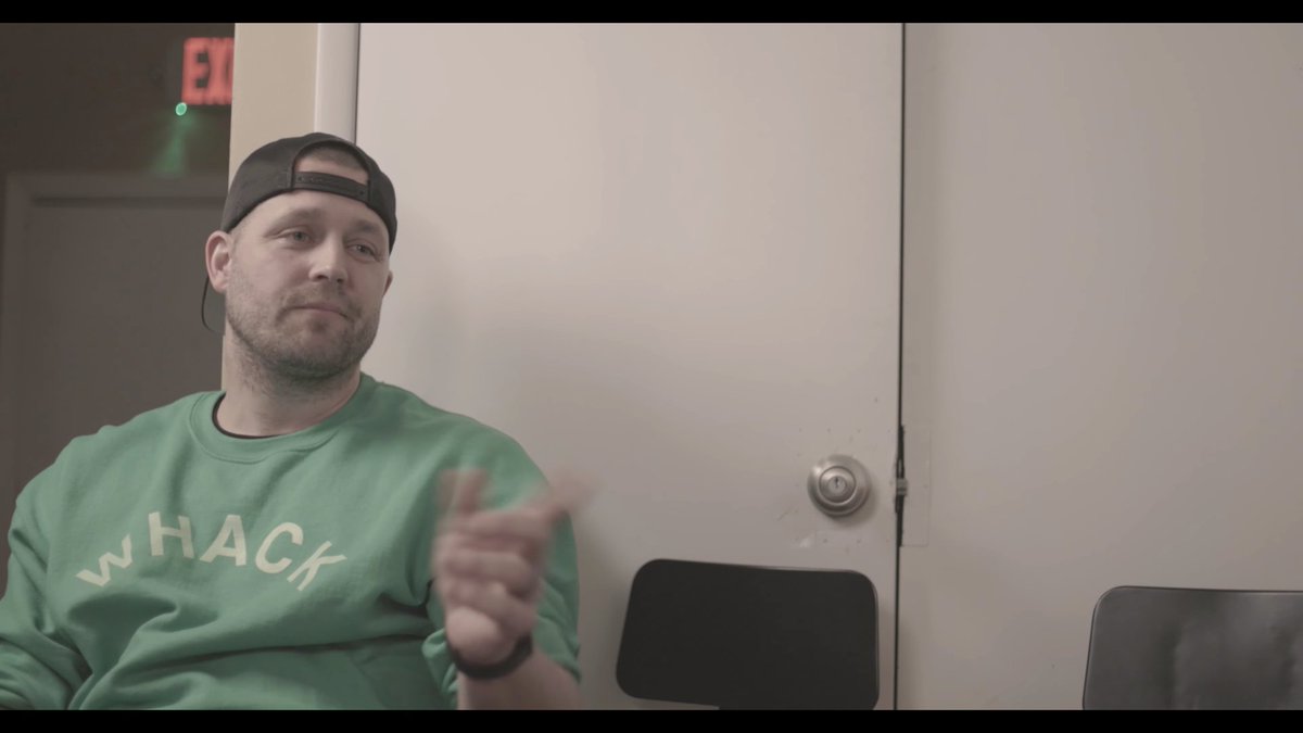 claud_six's tweet image. Yo, I got to act in the homey @ryanfeigh's directorial debut, a short film called "Doors at 8." I play an arrogant rapper. 

youtu.be/Lw5ETI4oHZo

Shouts to @matrandol, @devindeeboss, @YoungShirtMayne, @sirnai_, @blangblanglang, and @AndAllMusicIs