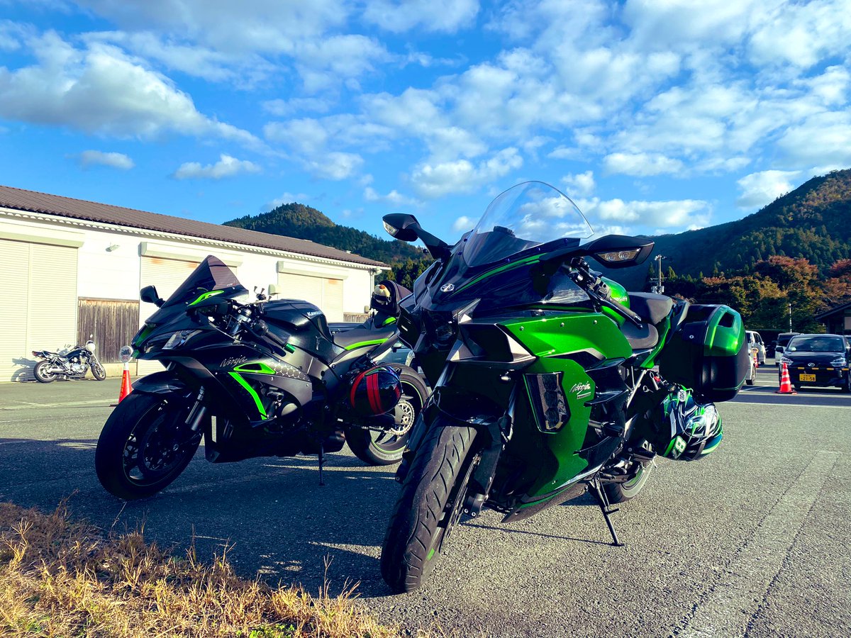 kaz_zx's tweet photo. そろそろ冬眠解除しなきゃなぁー！ https://t.co/MPGzz0AAl2