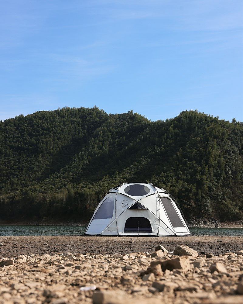 FantasygardenO's tweet photo. GAEA398▪Self-supporting Spherical Tent

--Vast starry sky at your fingertips--
No internal bracing, higher utilization
▲SIZE AND WEIGHT
Open size:about 3.98x3.98x2.05m
Folded size:about 74x30x30cm
Weight:about 21kg
Material:70D Nylon plaid coated with silver fabric,PU4000mm https://t.co/5YFoFjWHNp