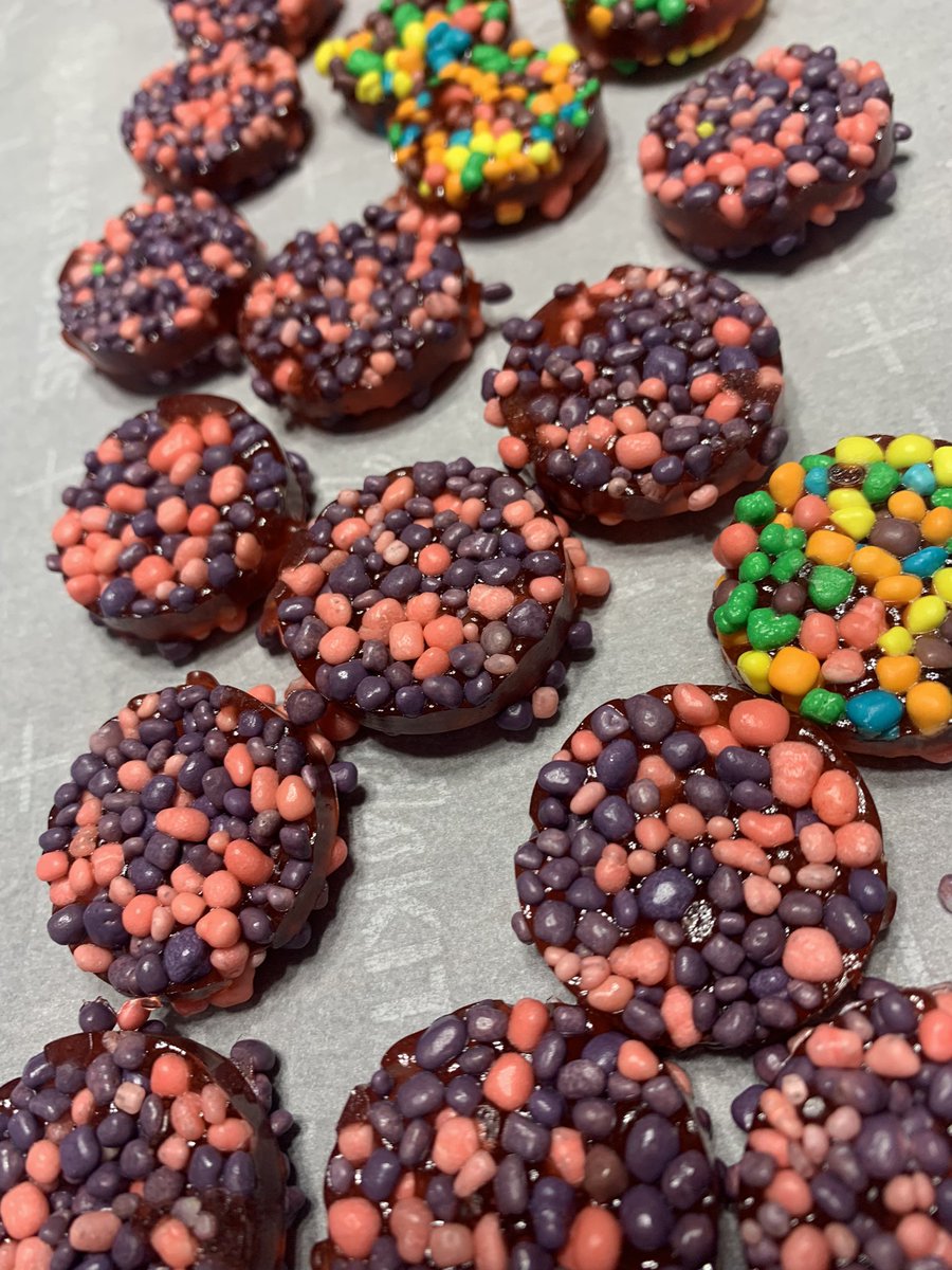 TheStoneyOne_'s tweet photo. ๐ถโ๐ซ๏ธ๐๐ฅ
#edibles #gummies #akaworldwide #charlotte #nc #charlottenc #trending #adultsnacks #adultgummies #CannabisCommunity #cannabislife #northcarolina #plug #plugtalk #tapin #queencity #noda #nodaplug #infused #infusedsnacks #thc #thcgummies #infusedlemonade #SuperBowl #sunday https://t.co/uC4Q2nilw6