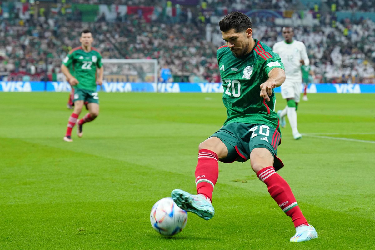miseleccionmx's tweet photo. En la cancha del 🏟️ Azteca, @ClubAmerica venció 2-1 a @ClubNecaxa en la Jornada 6 de la Liga MX.

🦅@HenryMartinM: 90'➕⚽️
🦅@NESTOR4ARAUJO: 90'

#ConvocadosMX https://t.co/8FtN3SsAij