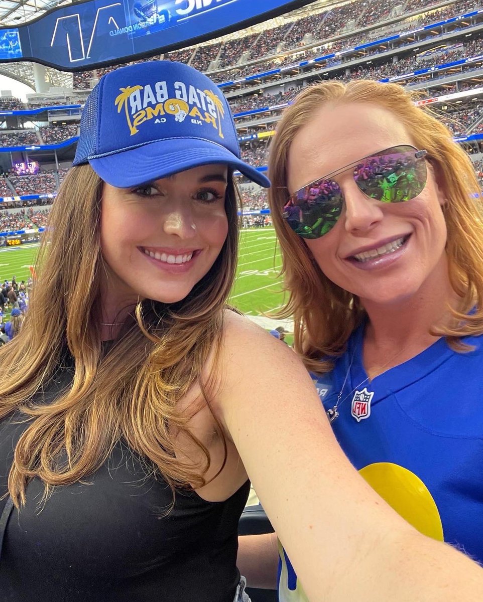 bchchik13's tweet photo. Reminiscing on my last day as a World Championππ #RamsHouse #RIUTA https://t.co/LNENPVkqb2