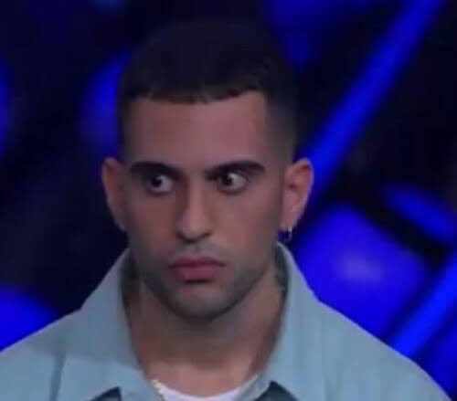 eu_phoriaa_'s tweet photo. nessuna vittoria sarà mai lontanamente paragonabile a quella completamente inaspettata di Mahmood
#sanremo2023 https://t.co/vlGFMlHP2w