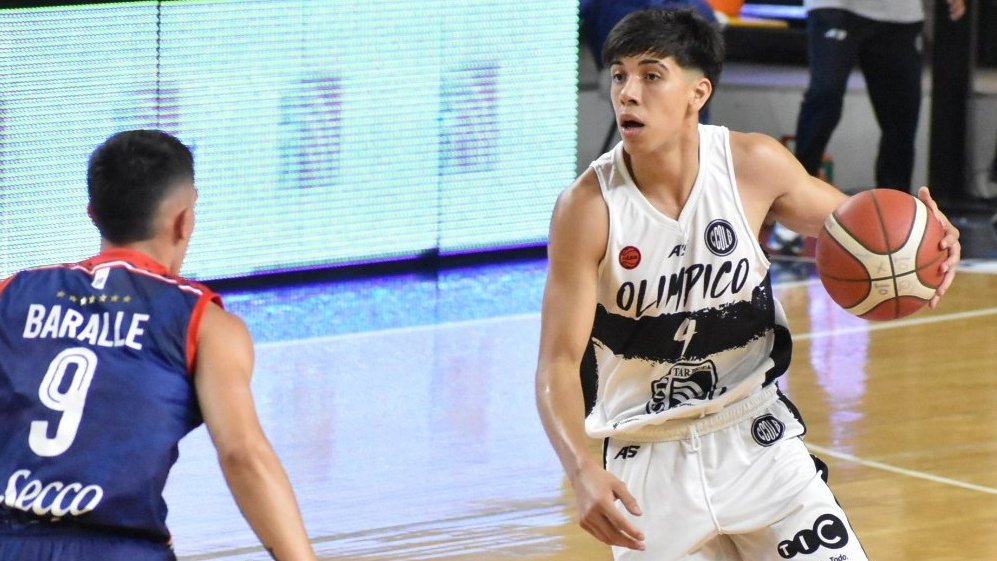 LaLigaData's tweet photo. 🏀 Los 2⃣6⃣ pts de @alexnegrete04 en la visita de @OlimpicoLB  a Quimsa, su nuevo récord en la @LigaNacional. Superó los 17 que había anotado esta temporada vs Riachuelo.

📸 @OlimpicoLB https://t.co/rhnS4yVOuv
