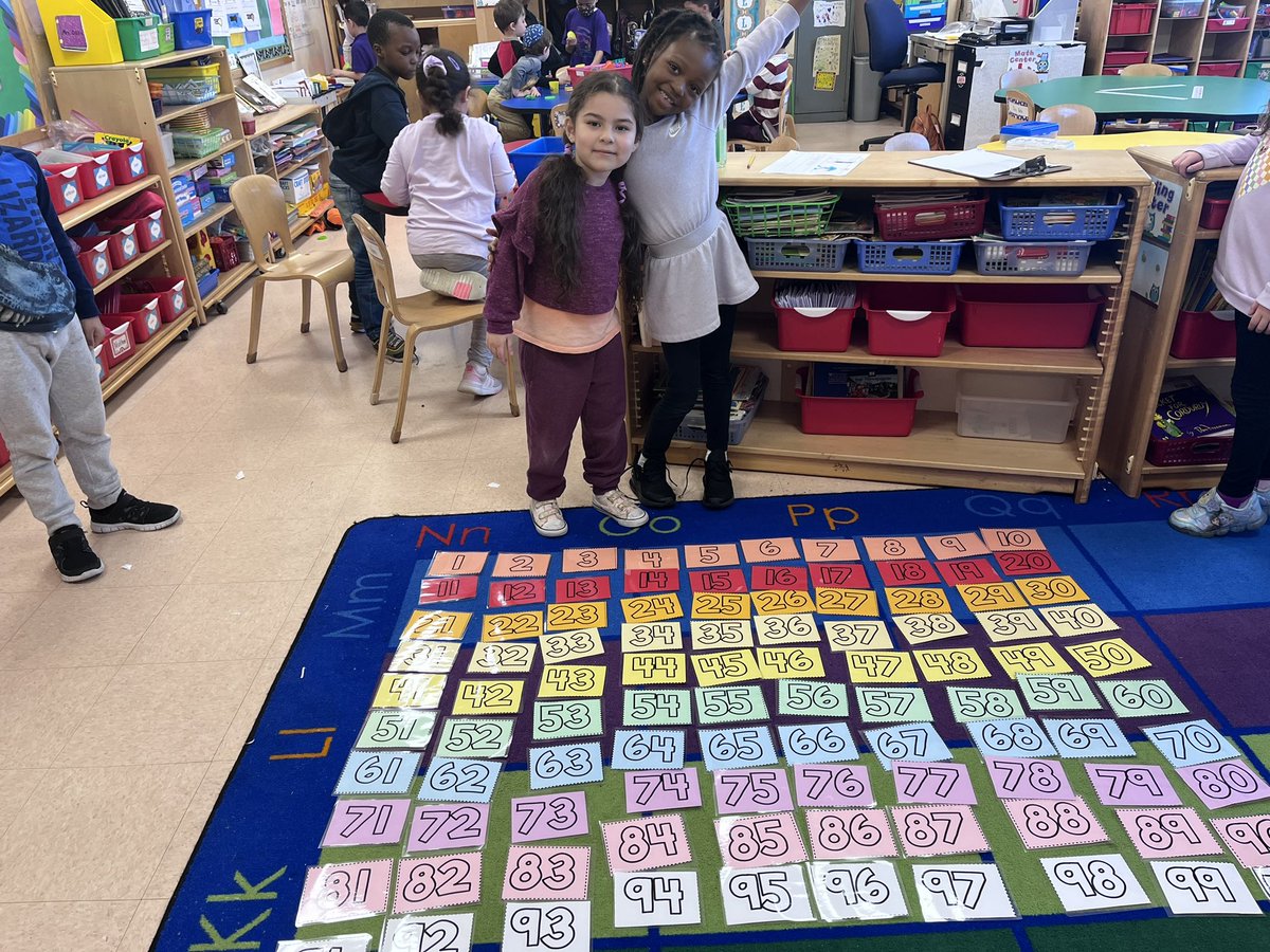 Playing a game with 100 cards, and laying the foundations for place value, all while having fun! <a href="/WHChestnut/">WHChestnut</a> <a href="/jeannine_scully/">Jeannine Scully</a>