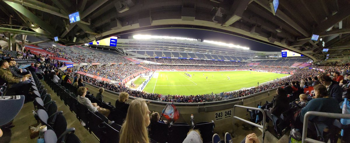 Jedi_Marcos's tweet photo. Tickets bought for the @ChicagoFire opener next month. Last time was fun. Let's do it again. ⚽️ #CF97 #VamosFire #MLS #FireFC https://t.co/R4yPxadYg0