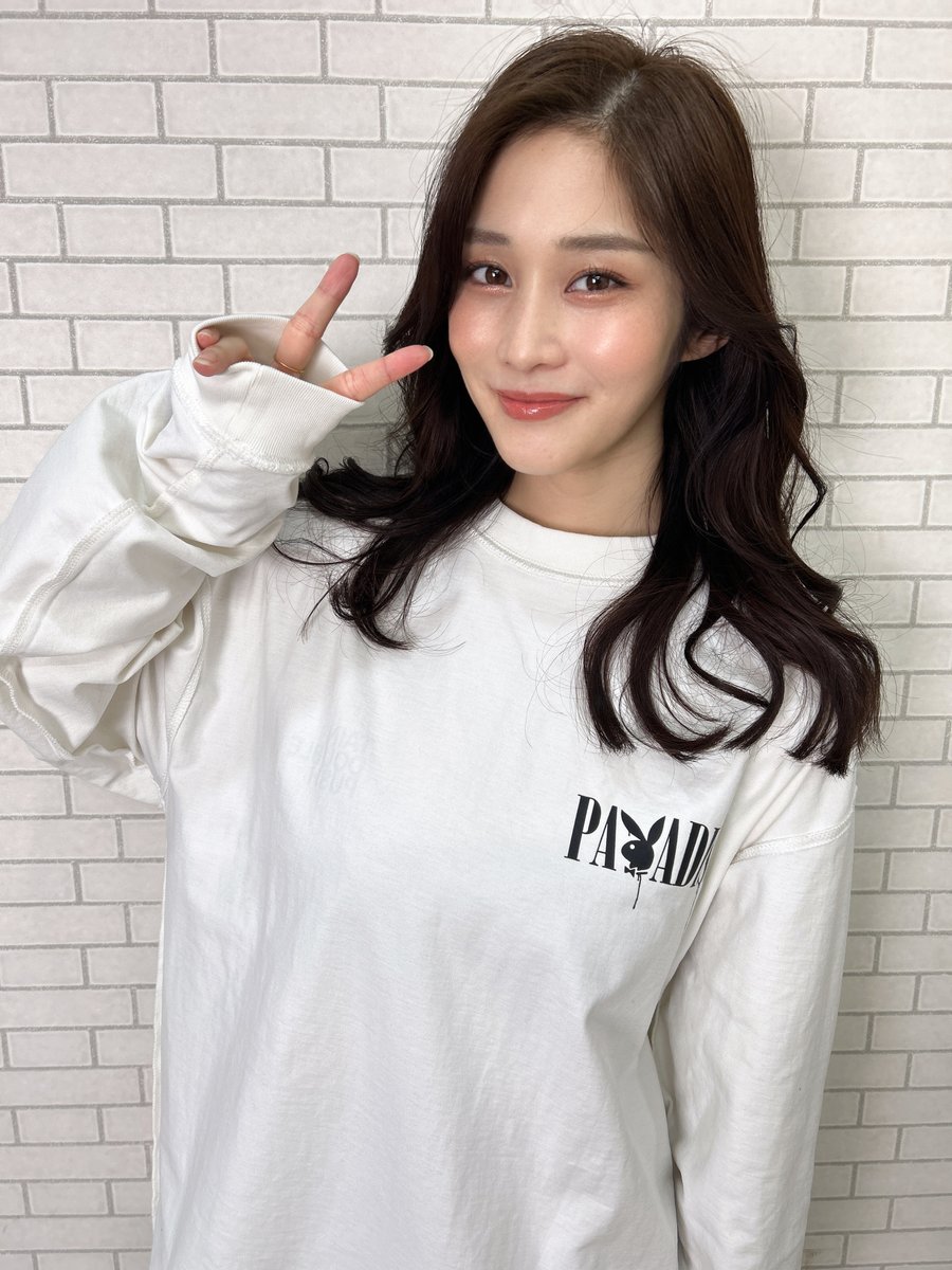 📸東京Lily 撮影会 📍東京Lily Bスタジオ(7F） 🗓開催日：2月12日(日) 高橋凛 (rin_rin_t) さん 団体撮影会スタートしました🎉 💮満員御礼ありがとうございます💮