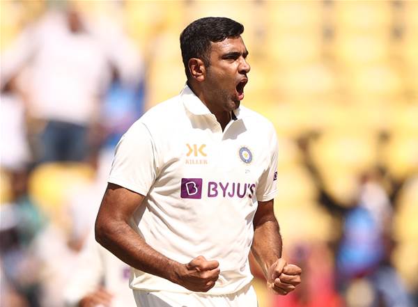 Australia suffer crushing innings defeat insidesport.com.au/news/indiaaust… #cricket