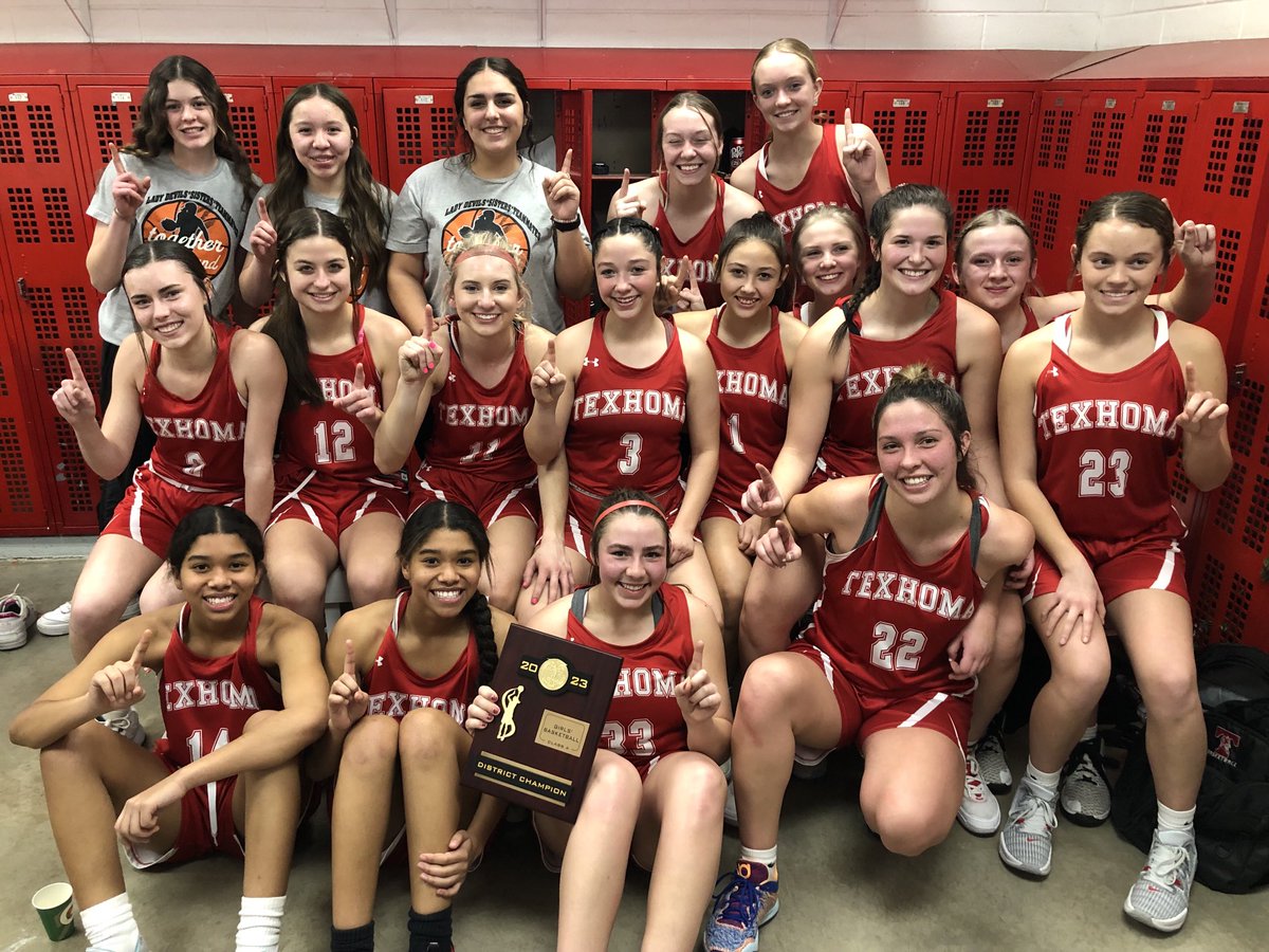 BuddyHusted's tweet photo. District CHAMPIONS!ππ
#ladydevilBB https://t.co/re6I5rAlIw