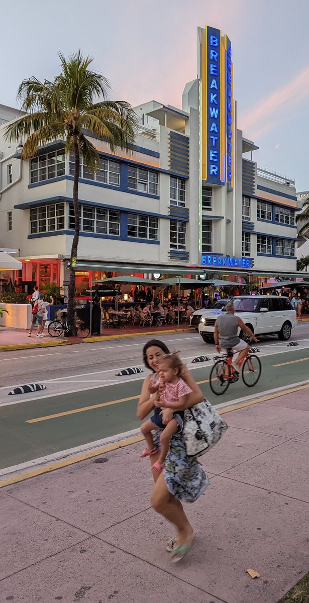 Pop Punk tweet media