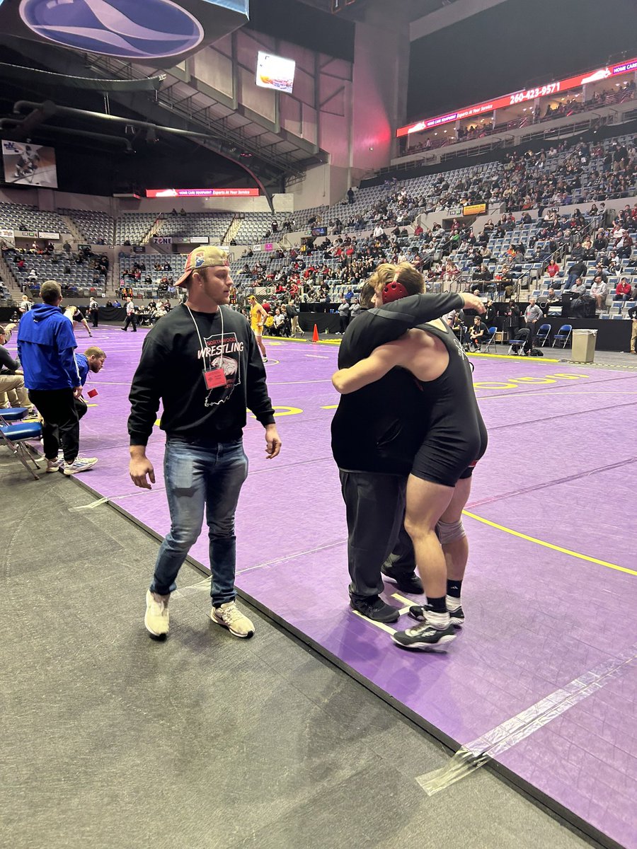 NWHS_Wrestling1's tweet photo. https://t.co/SnY2Mf2rC1