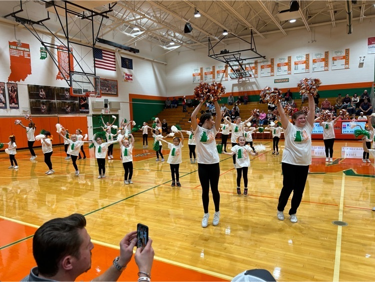 WheelerHighOff's tweet photo. Thank you Coach Kruszka, Coach Sullivan, and the WHS Cheerleaders for a fantastic youth cheer camp this week.  You ladies are the best.  All the future Wheeler cheerleaders did a great job performing at tonight's varsity boys basketball game! https://t.co/6iqGranxiP