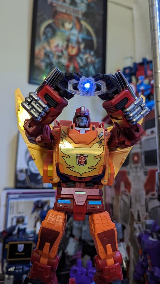 pats_hobby's tweet photo. RODIMUS PRIME
Masterpiece Ver. (DX9 CARRY)
w/Toyhax custom decals+spoiler
#YouGotTheTouch
#Transformers #ใใฉใณในใใฉใผใใผ #G1 #TilAllAreOne #Autobots #ใในใใญใณ #ใใคใคใฏใญใณ #ใใฃใฎใฅใข #ใใใผ #Photography #Art
Follow @ IGโฌ๏ธ
https://t.co/68lQoHCaL7 https://t.co/upRhvXk0LQ