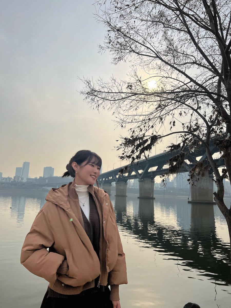 weeeklytime's tweet photo. monday weverse update https://t.co/T5LpP3jl4W