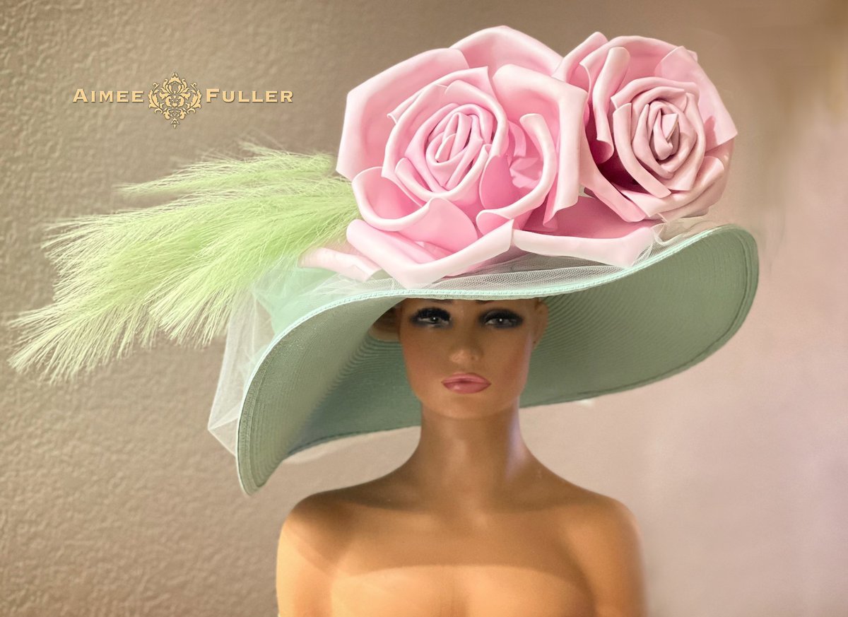 AimeeFuller's tweet photo. #BOLD #EasterHat that can go to #derby Shop: https://t.co/NLPdALfvjn #KentuckyDerbyHat #FashionattheRaces #millinery #KYderbyhat #womenshat #kentuckyderby #PinkHat #kentuckyderbyfashion #fashionattheraces #derbyhatsforwomen #funhats #Orangehat
#hats #fascinators #hat #EasterHats https://t.co/oeJrHAJE6G