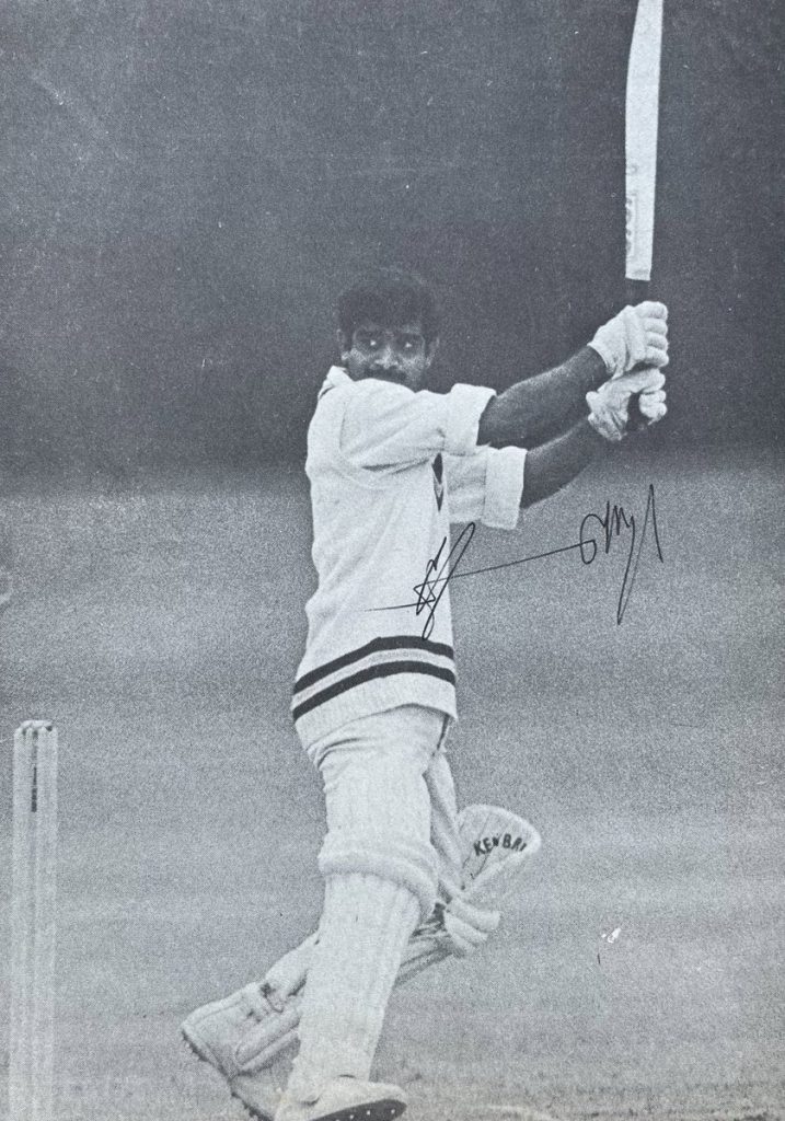 RaviTMandapaka's tweet photo. Happy Birthday, Picasso of Cricket!! 

An enchanting melody that warmed the hearts while it battled the rugged confrontations of international sport. @PABadami  

Image: Cricket Thrills 

#GundappaViswanath #Picasso https://t.co/VKISb9vvua