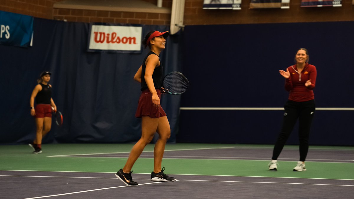 ITA_Tennis's tweet photo. Iowa State with the upset! @CycloneTEN beats the 1 seed Texas to move into the Semifinals!

#WeAreCollegeTennis | #ITAIndoors https://t.co/iBWUc0YcCX