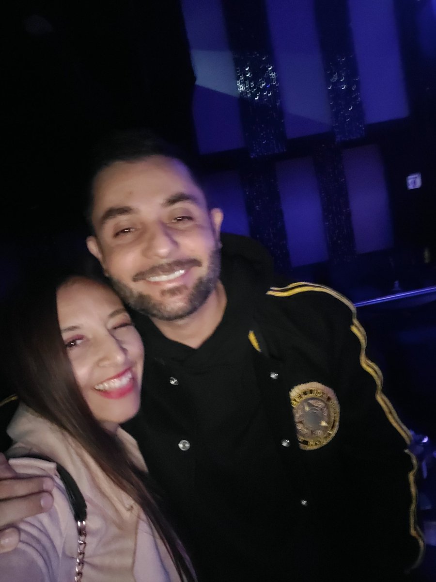 wairixx's tweet photo. @rikardocasares   Soy tu fan, te puedo abrazar ? (Yo ayer 🥲 )

Top tu debut y despedida 🤗 pero eres un crack 🤭 https://t.co/uNZgbKmlQI
