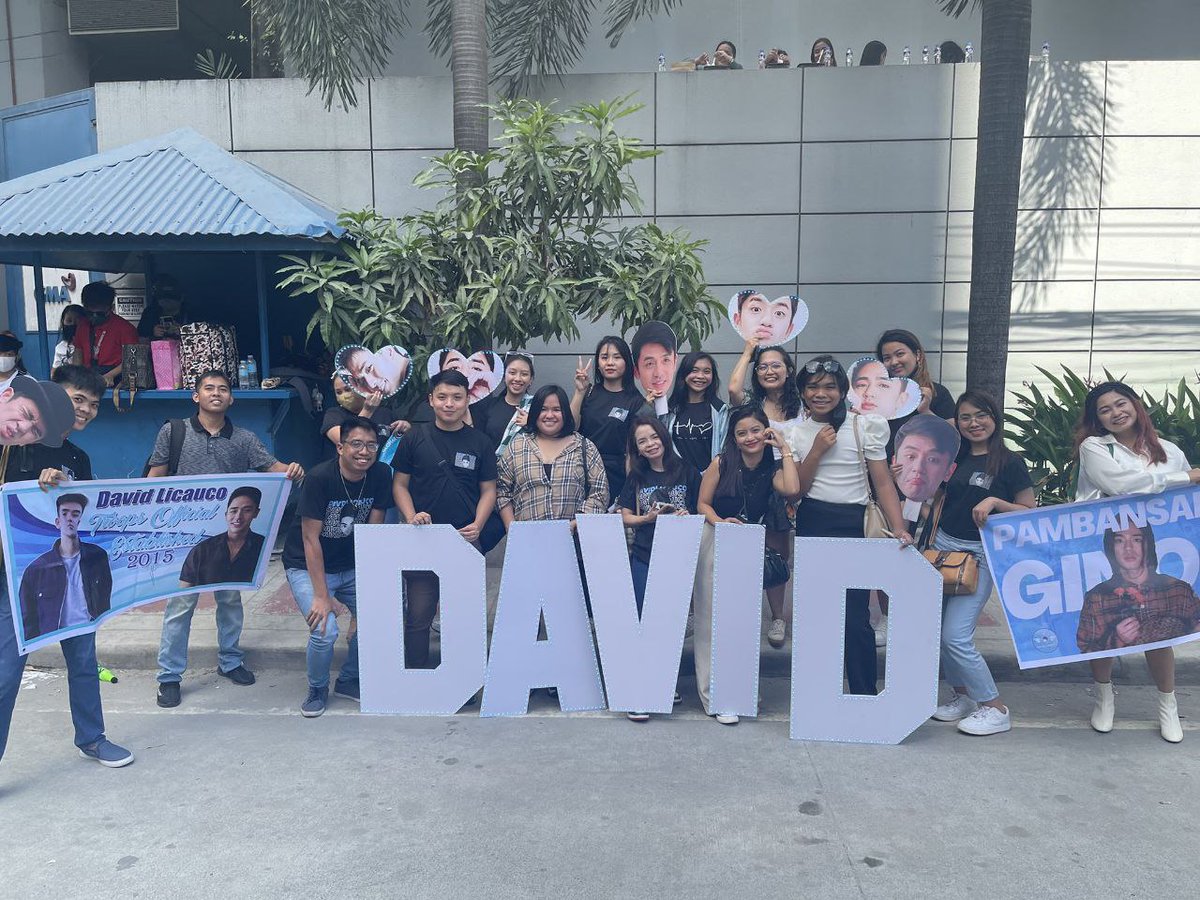 Some members and admins of David Troops went to GMA last Sunday for AOS taping to support the dearest pambansang ginoo we're so excited for this

FILAY OnAOS
#AOSLovesYou