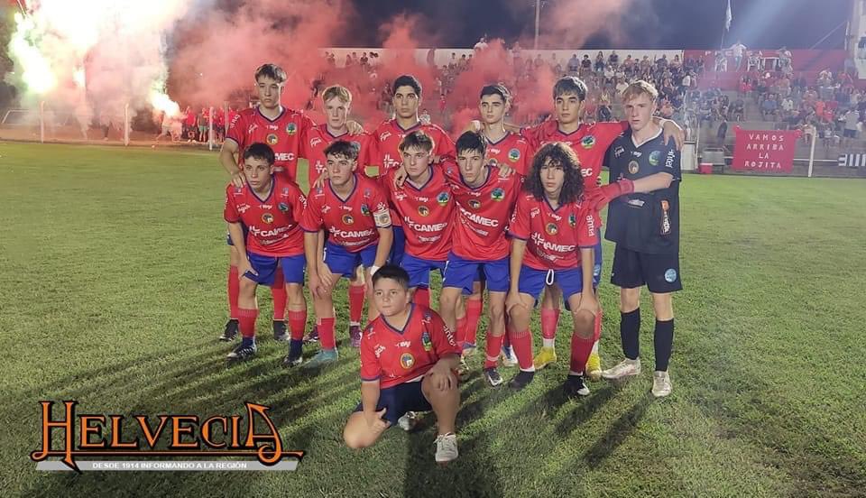 Gran victoria de La Rojita por la semifinal de ida del Sur por 4-1 a Florida

⚽️ Santiago Larrea x2, Facundo Rigos y Lautaro Yoset