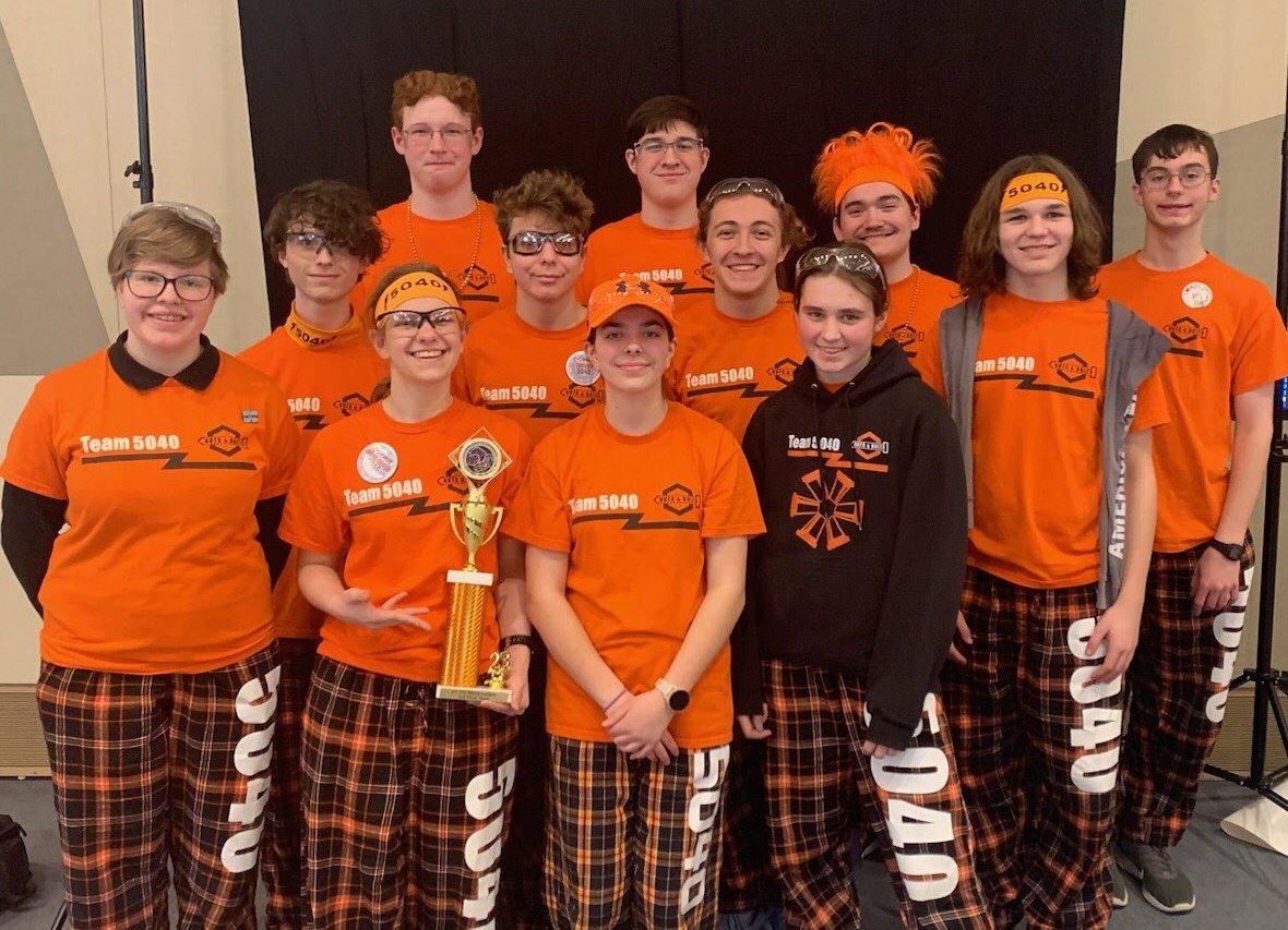 LRobotBoosters's tweet image. Our robotics teams had a busy Saturday! Congratulations to @Robotics5040 and @BionicTigersFTC who won the Think and Connect Awards, respectively, at the KY FTC Championship! Team 5040 was also captain of the finalist alliance and 10464 made it to semifinals!  @LovelandTigers