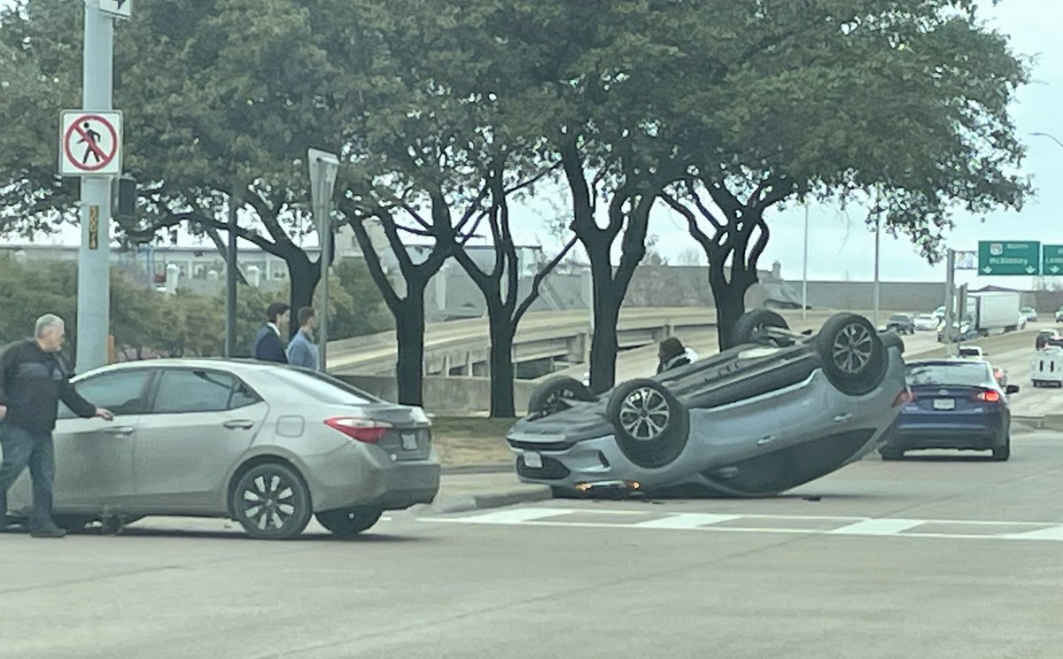 TomGRadio's tweet photo. Saw this driving home Friday near Pearl St.  Luckily it looked like there weren’t any serious injuries. https://t.co/arx0hTEDcr