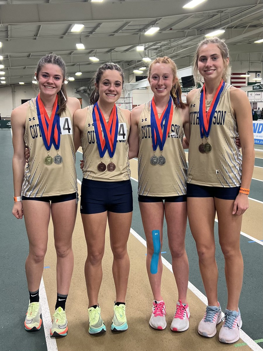 Have. A. Day.

These 4 <a href="/cuttytrack/">Dustin Allen</a> CAVS won 2 state titles and 8 All-State Medals at today’s 4A Indoor State Meet

Alyssa Preisano 🏅1600🏅3200
Charlotte Bell 🏅1600🏅1000
Justine Preisano 🏅1000🏅4x800
Stella Kermes 🏅1600🏅1000

You guys are absurd 💫