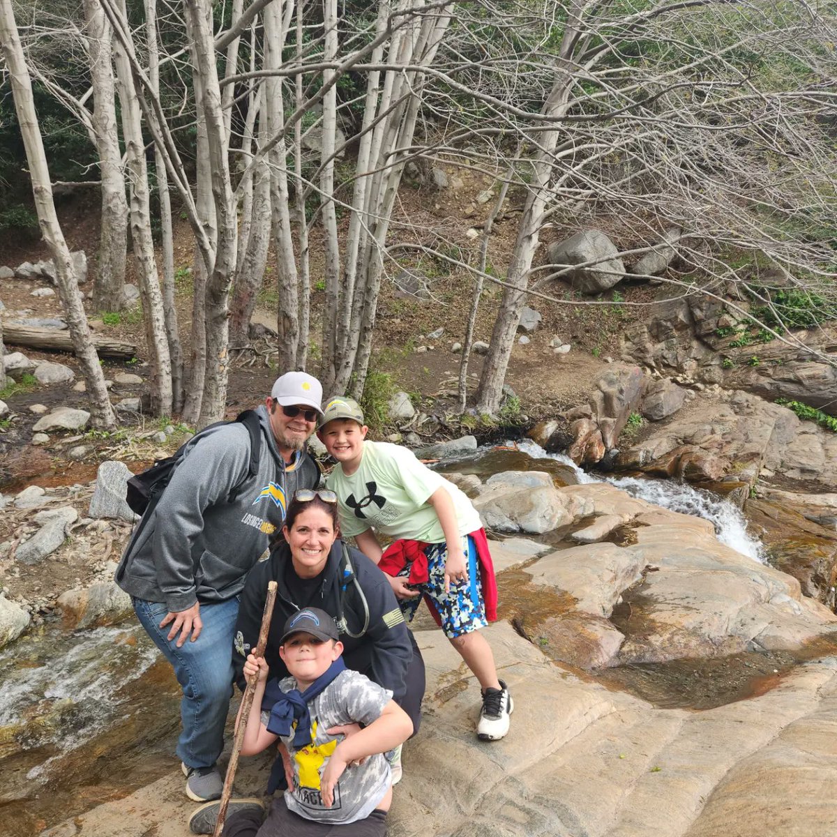 MeShellyB315's tweet photo. A great day with great friends
#etiwandafalls
#friendsforever
#futureDHBC
@Kerry_Gilliam15 @Bolt_Up_Hero @BatechMatthew @cvracing044 https://t.co/YBv6BkThWd