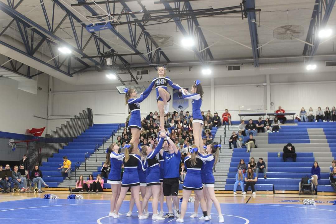 HHSWildcatCheer's tweet photo. Courtwarming 2023💙
To say I am proud of this team is an huge understatement.  With hard work and a lot of determination they had an extremely successful Courtwarming!  Way to go HHS winter cheer team! https://t.co/pZgZ21mJqD