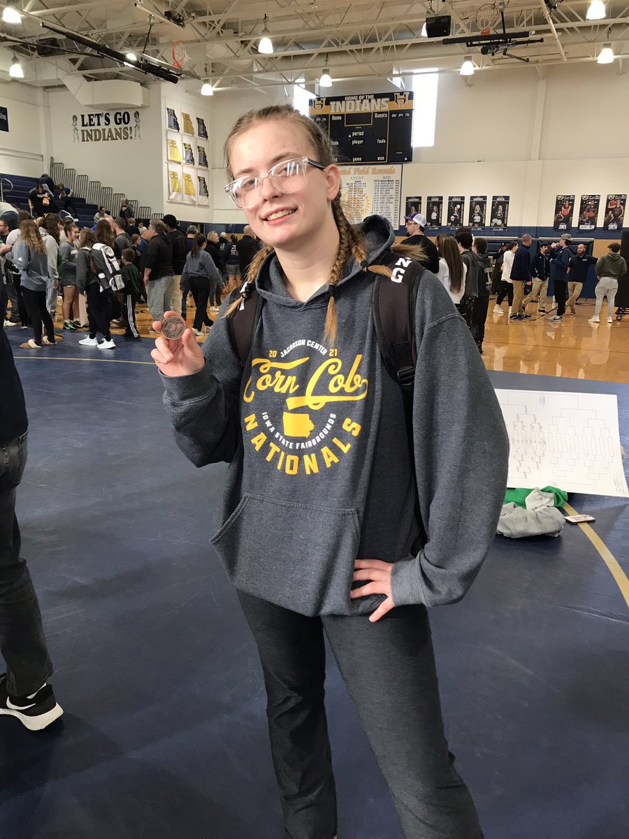 2023 3rd place Districts! And state qualifier Elektra Lowe!!