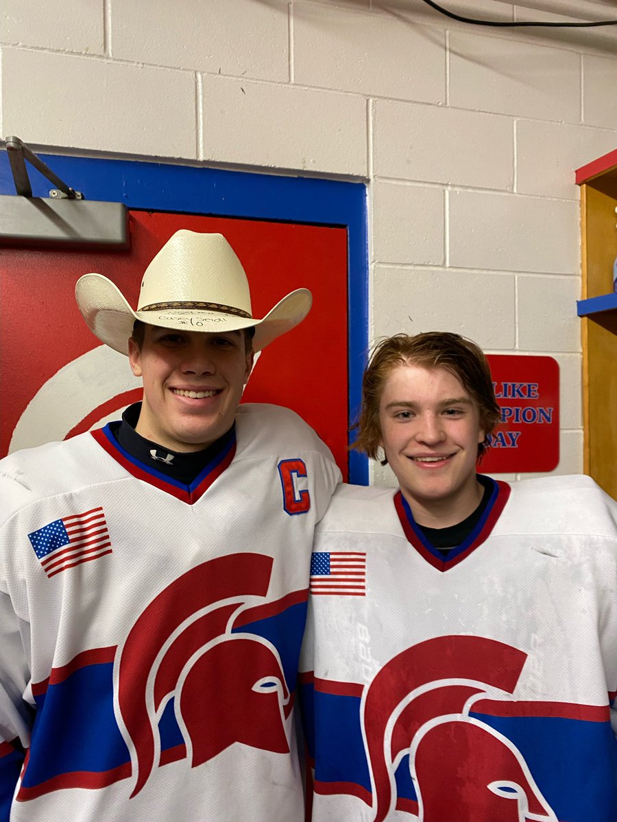 Congrats to POTG #25 Senior Captain Caden Renslow with an outstanding offensive performance scoring a hat trick in a 3-2 win over Two Rivers. Caden wanted to recognize his goaltender #1 Mason Melendez with a fantastic performance also! 

#spartanpride #Teamwork #hattrick #potg