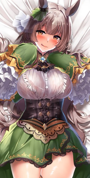 【委託】冬コミで完売しました作品、グッズ販売開始いたしました🎉✨
220ページのまとめ本、うま娘本第3弾に加え新しい抱き枕カバー、布ポスターになります 
また、過去のグッズも取り揃えてます👋🎊🐴
#コミケ #コミケ101 
グッズ🐪→https://t.co/3EbAPb9oHB
新刊🍈→https://t.co/hEhogovGOz 