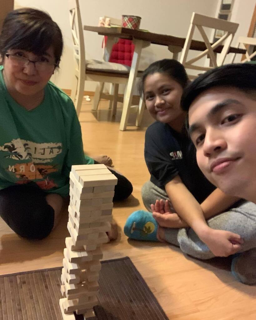 maryannsaunders's tweet photo. It’s Jenga night😂 https://t.co/jpkH5yT3m0 https://t.co/ZvmFmwK1jo