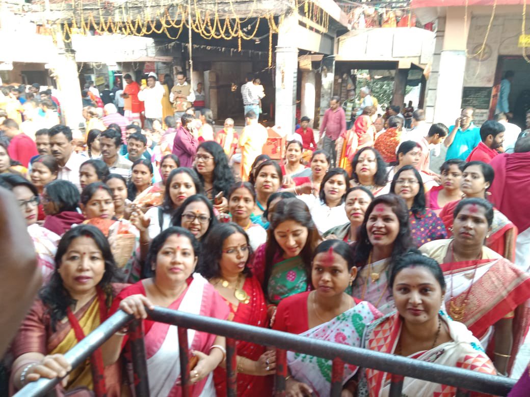<a href="/BJPMM4Bengal/">BJP Mahila Morcha WB</a> offering prayers at Tarapith Mandir withSmt  <a href="/Tanujachakrabo2/">Tanuja chakraborty</a> WB MM president and <a href="/deeptirawatbjp/">Deepti Rawat Bhardwaj</a> National GS <a href="/BJPMahilaMorcha/">BJP Mahila Morcha</a> 
<a href="/VanathiBJP/">Vanathi Srinivasan</a> <a href="/poojakapilmisra/">Pooja Kapil Mishra</a> <a href="/SujataPadhyBJP/">Sujata Sabat Padhy</a>