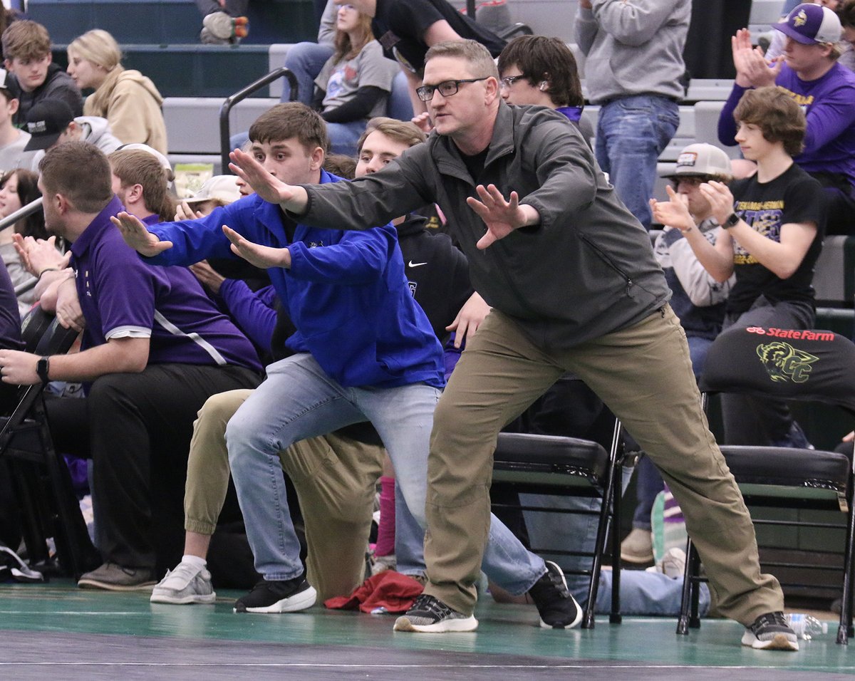 WR: Not sure if it's yoga or choreography for coaches <a href="/ryanpayne05/">Ryan Payne</a> and Phil Payne of <a href="/bronco_wrestle/">Centennial Wrestling</a>. #broncoblue #insync #guessingthistookhoursofpractice