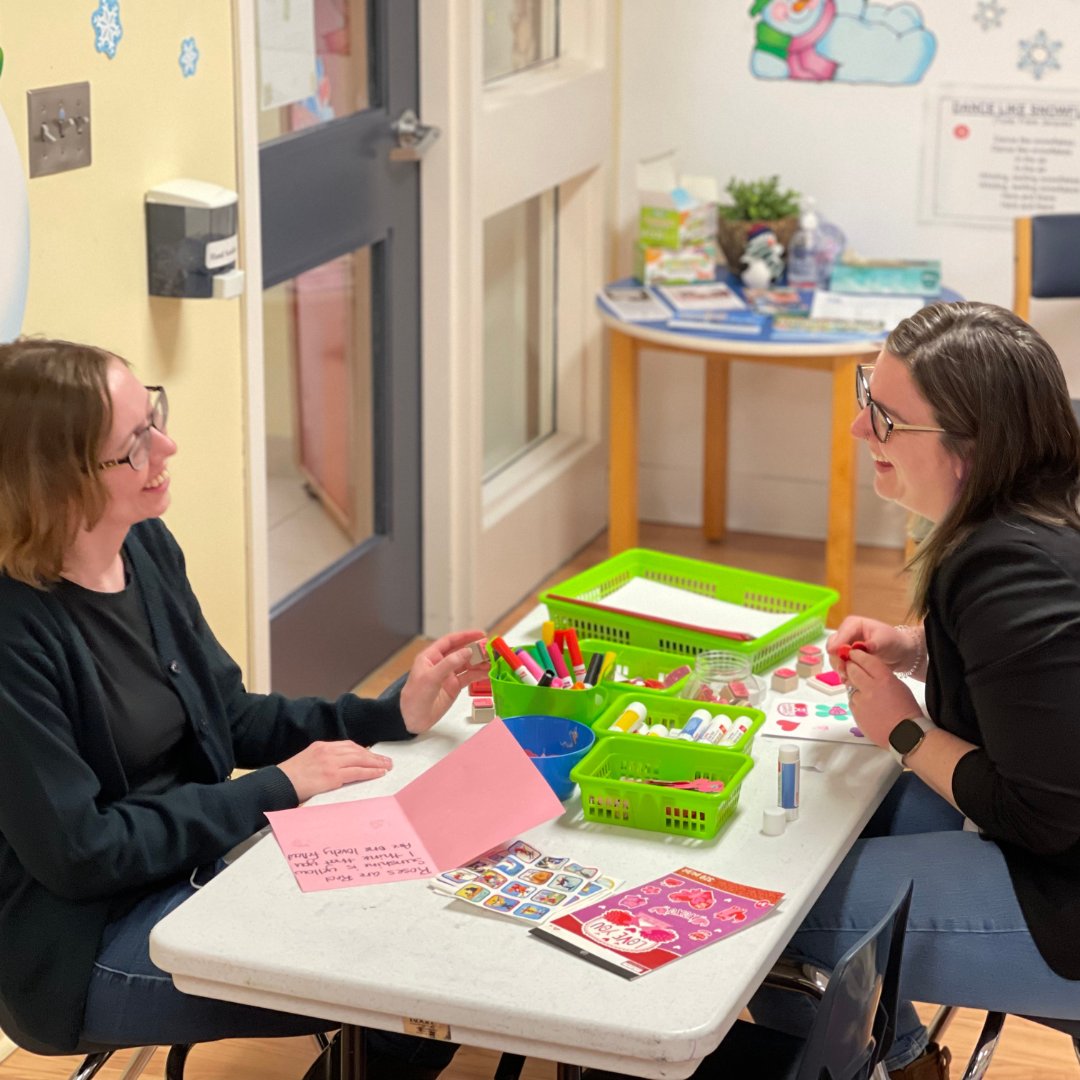 brantlibrary's tweet image. Children and families are welcome to drop by the Paris Branch this Mon &amp;amp; Tues (Feb 13 &amp;amp; 14) and create cards celebrating  Valentine's Day 😍.

Stickers, stamps, and paper are provided; simply drop by during open hours to create!

#BrantLibrary #FunAtTheLibrary #ParisBranch