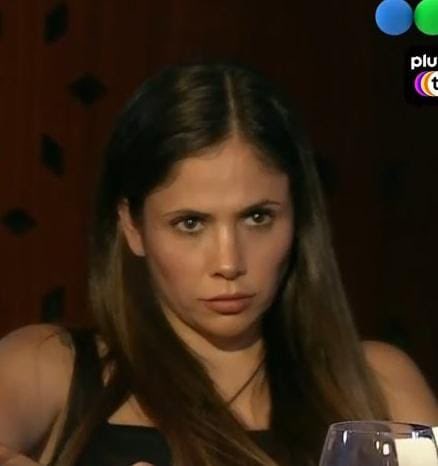 Fer__El__colo's tweet photo. Alfa y tora hablaron lo más bien de temas variados y tuvieron una charla amena. 

Romina dos horas con cara de orto.

Es insoportable la mala energía que transmite.

Romina al 9009.
#GranHermano #GranHermano2023 #gh223 #gh20223 #GH2023 #GH203 #GH23 #GranHernano #GranHermamo https://t.co/kcsWf4SXys