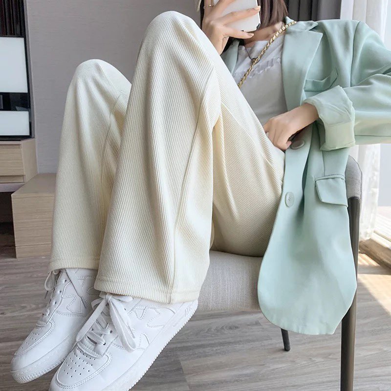 Candybag_1's tweet photo. สีเบสิค ใส่ได้ทุ้กวันเล�� ดำ ครีม 🧁
1+1 259฿ ✅มีของพร้อมส่งค่ะ✅
มีกระเป๋าทั้ง2ข้าง ผ้าหนาไม่บางค่ะ https://t.co/MiZsLa2ISW
