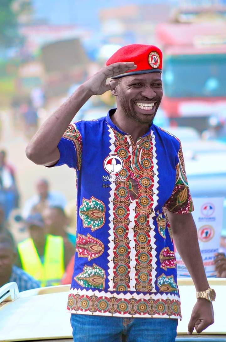 GeraldOkiria's tweet photo. "... the old is gone, the new has come..." Happy Birthday to you Mr President @HEBobiwine Robert Kyagulanyi Ssentamu the Ghetto Gladiator. You are an inspiration for the stones rejected that has now become the chief cornerstone. #LetsKeepMoving #Situka https://t.co/tsuVABCJ9a